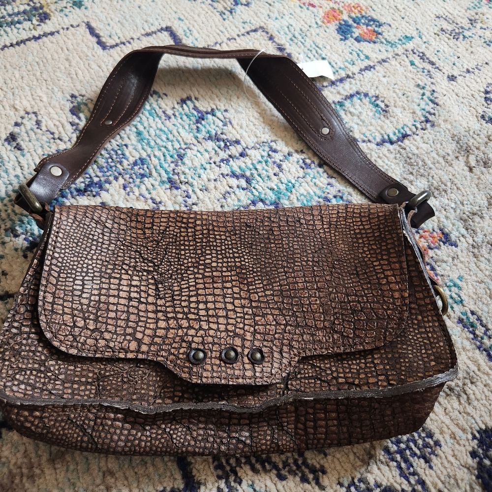 America Made Used Elegant Brown Crocodile Pattern Shoulder Bag